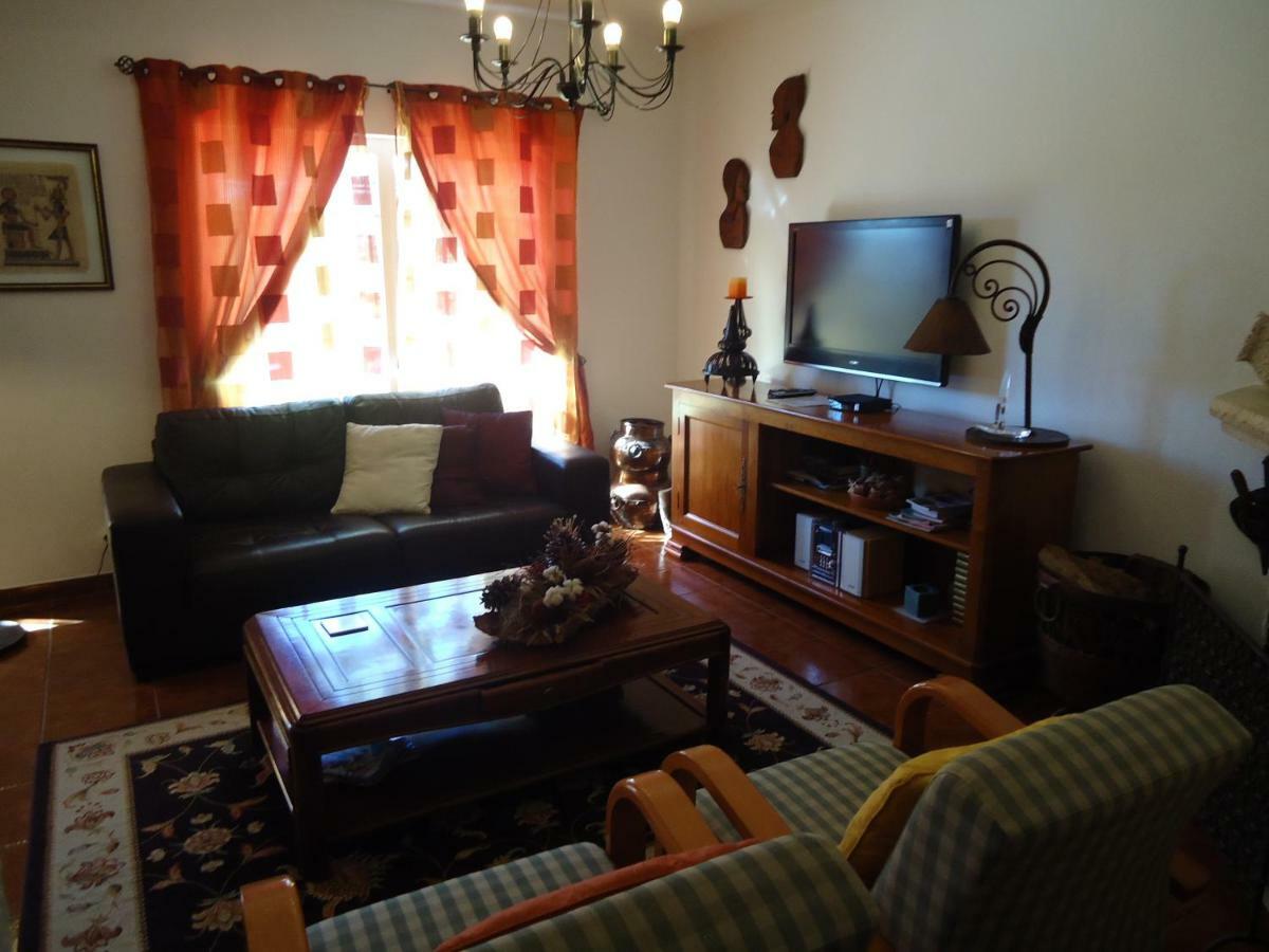 فيلا Casa Da Ribeira سيسيمبرا المظهر الخارجي الصورة